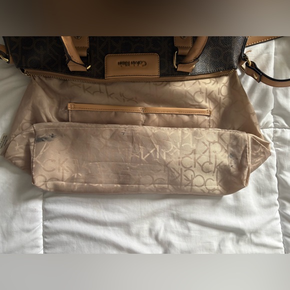 Calvin Klein Purse - Picture 5 of 5